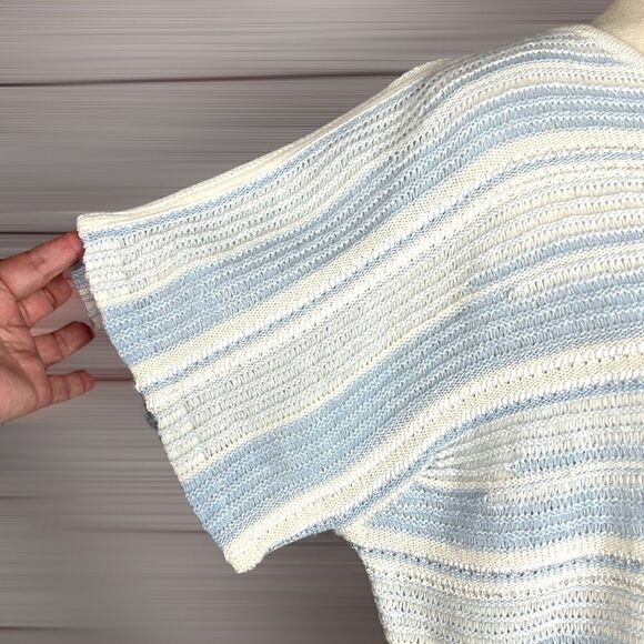 St. John Cashmere Linen Striped V Back Short Sleeves Sweater Top - Picture 6 of 14